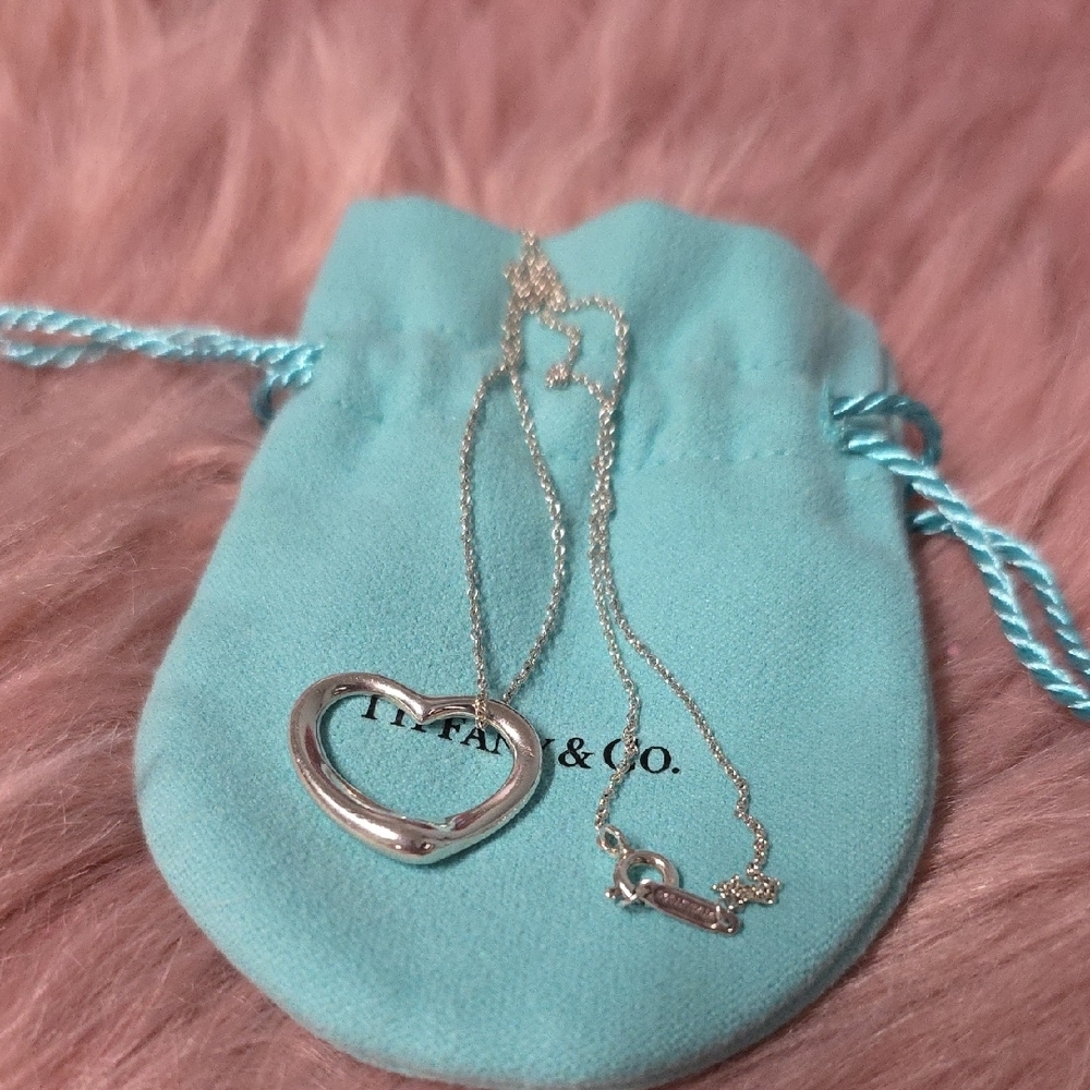 Elsa Peretri Open Heart Pendant Tiffany & Co. Necklace Preloved